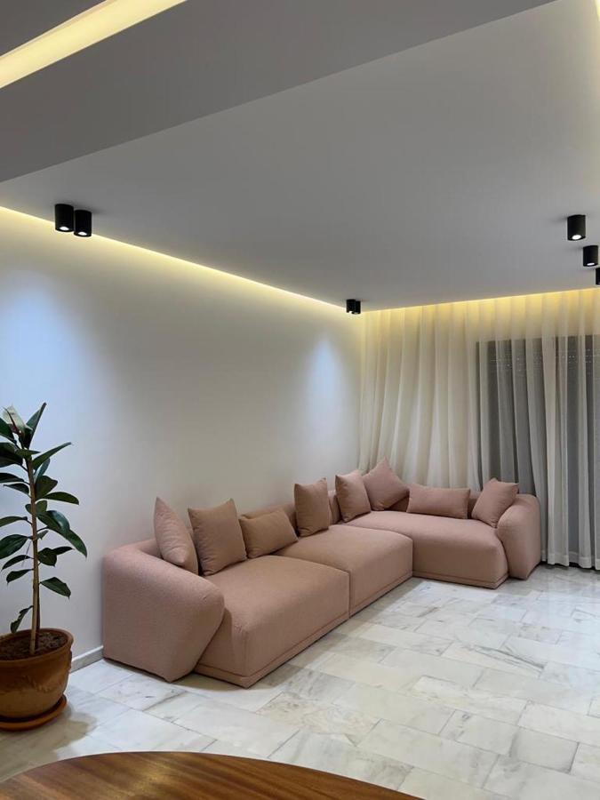 Prada Appartement As-Sawíra Exteriér fotografie